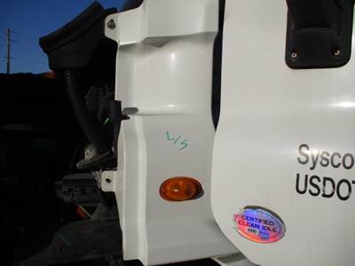 Freightliner Cascadia 113 Left Cowl