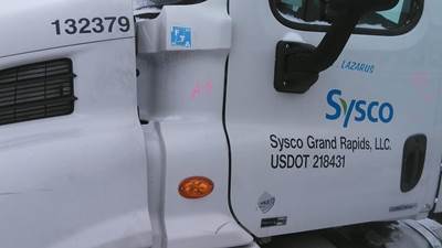 Freightliner Cascadia 113 Left Cowl