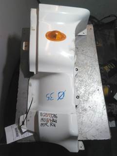 Freightliner Cascadia 113 Right Cowl