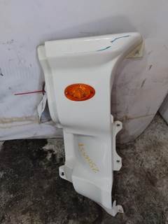 Freightliner Cascadia 113 Right Cowl