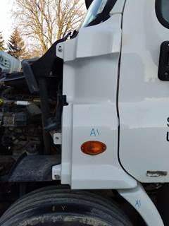 Freightliner Cascadia 113 Left Cowl