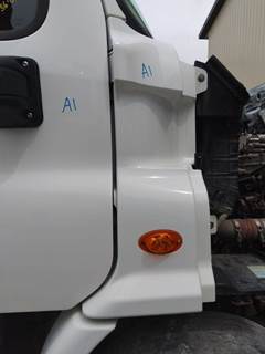 Freightliner Cascadia 113 Right Cowl