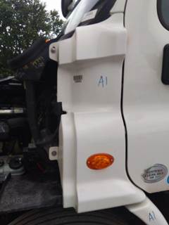 Freightliner Cascadia 113 Left Cowl