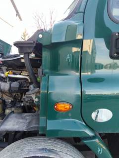 Freightliner Cascadia 113 Left Cowl