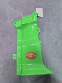 Freightliner Cascadia 113 Cowl