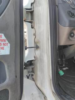 Freightliner Cascadia 113 Left Cowl