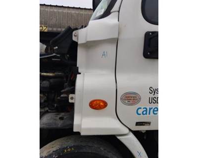 Freightliner Cascadia 113 Left Cowl
