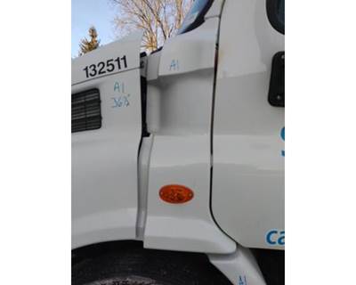 Freightliner Cascadia 113 Left Cowl