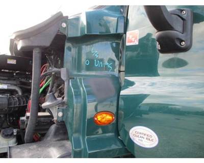 Freightliner Cascadia 113 Left Cowl