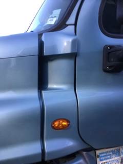 Freightliner Cascadia 125 Left Cowl