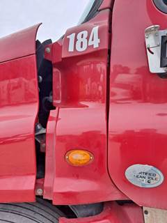 Freightliner Cascadia 125 Left Cowl