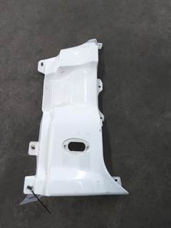 Freightliner Cascadia 125 Left Cowl