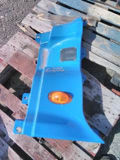 Freightliner Cascadia 125 Left Cowl