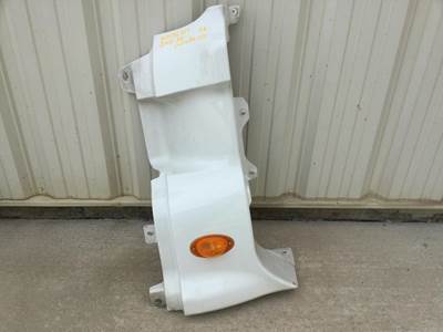 Freightliner Cascadia 125 Left Cowl