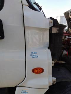 Freightliner Cascadia 125 Right Cowl