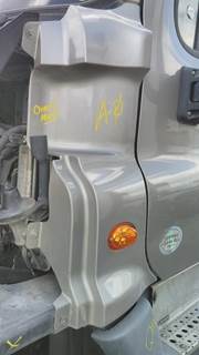 Freightliner Cascadia 125 Left Cowl