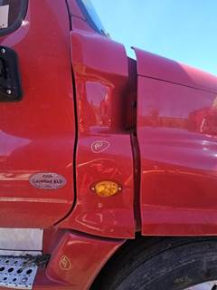 Freightliner Cascadia 125 Right Cowl for a Freightliner CASCADIA