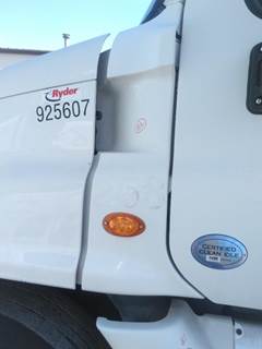 Freightliner Cascadia 125 Left Cowl