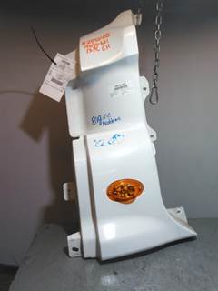 Freightliner Cascadia 125 Left Cowl