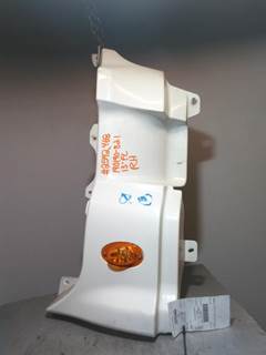 Freightliner Cascadia 125 Right Cowl