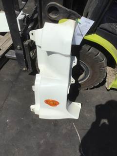 Freightliner Cascadia 125 Left Cowl