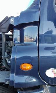 Freightliner Cascadia 125 Left Cowl