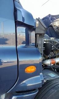 Freightliner Cascadia 125 Right Cowl
