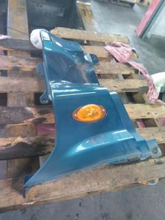 Freightliner Cascadia 125 Right Cowl