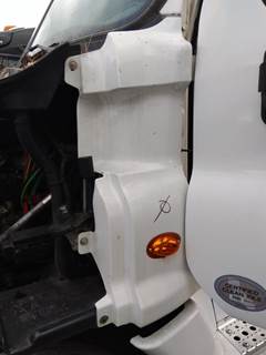 Freightliner Cascadia 125 Left Cowl