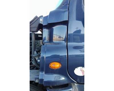 Freightliner Cascadia 125 Left Cowl