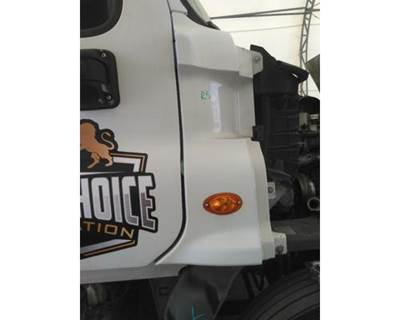 Freightliner Cascadia 125 Right Cowl