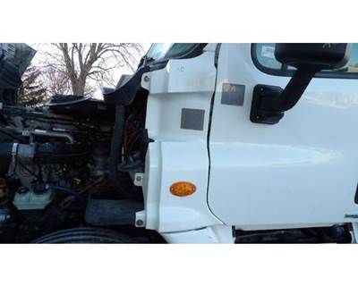 Freightliner Cascadia 125 Left Cowl
