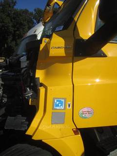 Freightliner Cascadia 126 Left Cowl