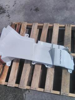 Freightliner Cascadia 126 Left Cowl