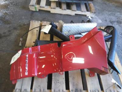 Freightliner Cascadia 126 Right Cowl