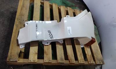 Freightliner Cascadia 126 Cowl