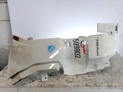 Freightliner Cascadia 126 Right Cowl