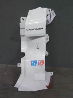 Freightliner Cascadia 126 Left Cowl