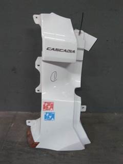 Freightliner Cascadia 126 Right Cowl