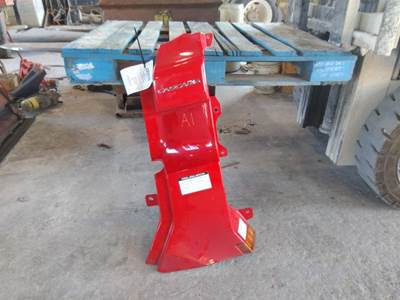 Freightliner Cascadia 126 Left Cowl