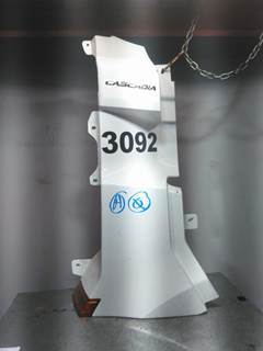 Freightliner Cascadia 126 Right Cowl