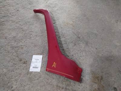 Freightliner Century Class 120 Right Cowl for a Freightliner CENTURY 120