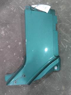 Freightliner Columbia 120 Right Cowl