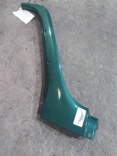 Freightliner Columbia 120 Right Cowl