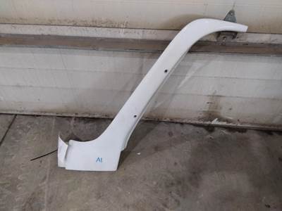 Freightliner Columbia 120 Left Cowl