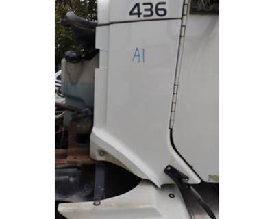 Freightliner Columbia 120 Left Cowl