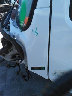 Freightliner M2 106 Left Cowl