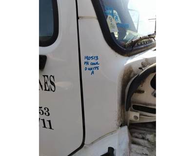 Freightliner M2 106 Right Cowl