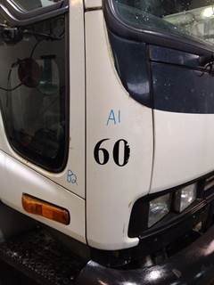 GMC T7500 Right Cowl