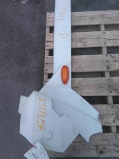 International LT Right Cowl